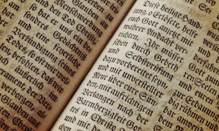 為什麼摩爾門成員相信聖經不是完全的？