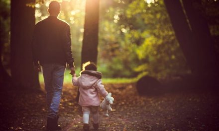 父親如何影響女兒生命中的5個層面？