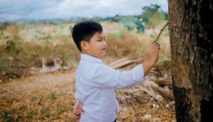 「看你們的小孩」